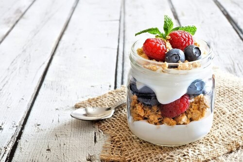 Yogurt con cereali