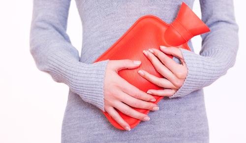 Borsa dell'acqua calda per combattere l'insonnia