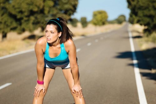 Ragazza fa jogging