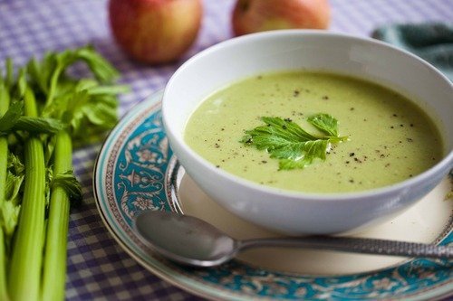 Crema di verdure per perdere peso e grassi.