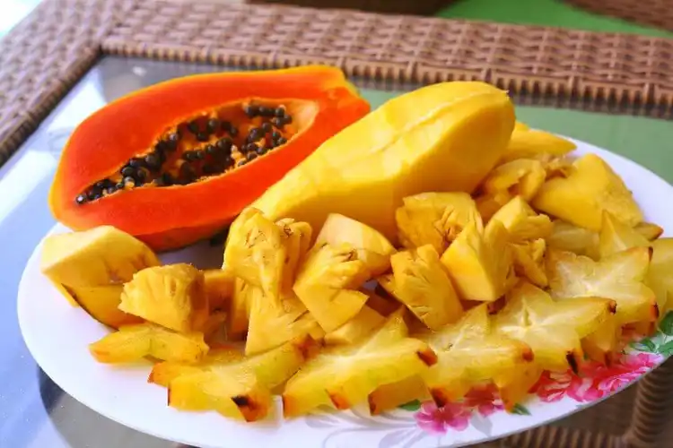 Ananas e papaya