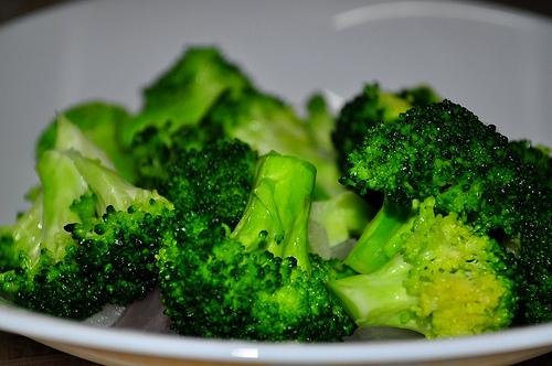 Polpette di broccoli con formaggio e carote