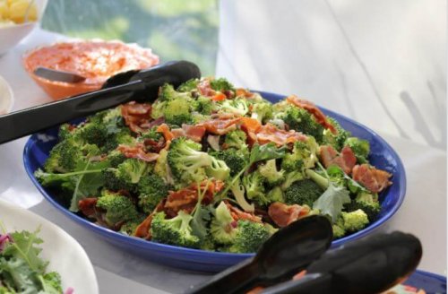 Broccoli al forno con prosciutto, ricetta casalinga e facile