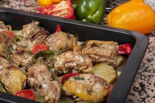 Pollo al forno con verdure: deliziose ricette
