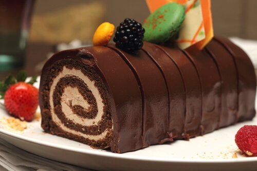 se si desidera aggiungere del cioccolato al tiramisù, è preferibile che abbia un alto contenuto di cacao