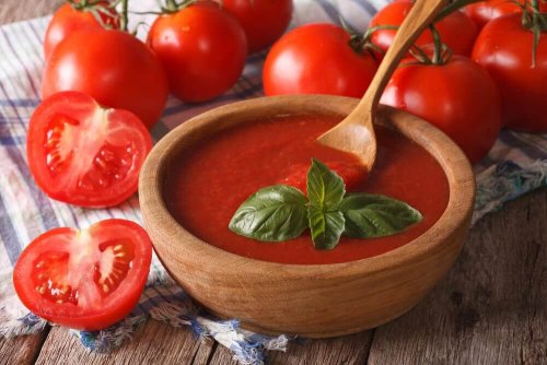 Salsa di pomodoro in casa: perché mangiarla tutti i giorni?