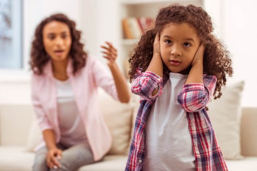 Mio figlio non mi ascolta perché probabilmente è concentrato in altre attività