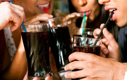 Bibite analcoliche non aiutano a prevenire l'incontinenza urinaria