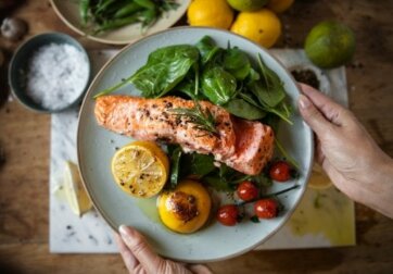 4 consigli alimentari in caso di colesterolo