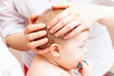Il bebè ha battuto la testa, come intervenire?