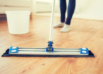 Recuperare la lucentezza del parquet con prodotti naturali