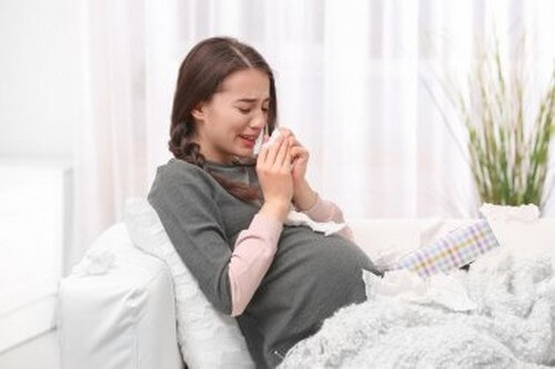 Piangere durante la gravidanza: influisce sul feto?