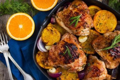 Pollo al forno con arancia e rosmarino
