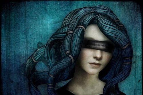 Ragazza con gli occhi bendati