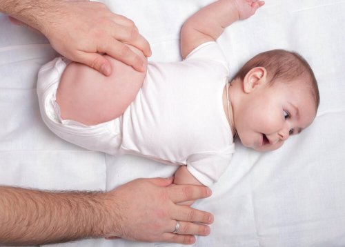 Trattare singhiozzo neonato