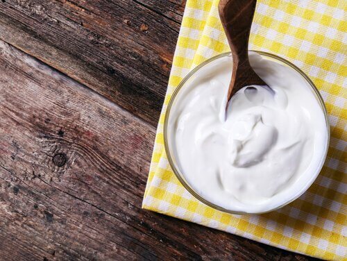 Yogurt greco: ricetta per prepararlo in casa