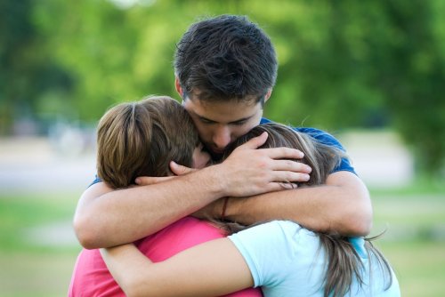 Abbraccio di famiglia
