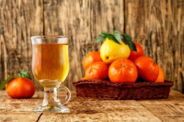 Infuso di bucce di mandarino: un rimedio per addormentarsi in 5 minuti?