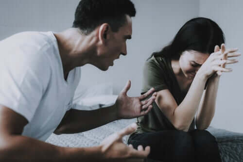 Abusi verbali: sintomi per capire se ne siamo vittima