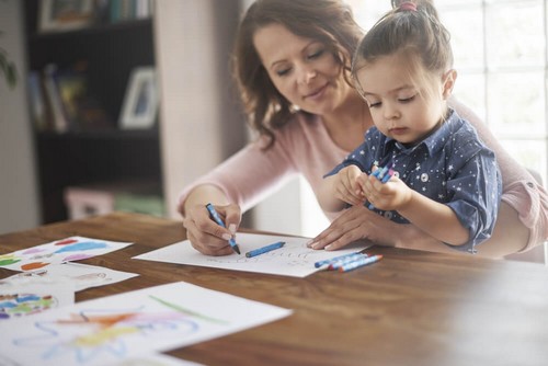 Crescere dei figli da sole richiede organizzazione