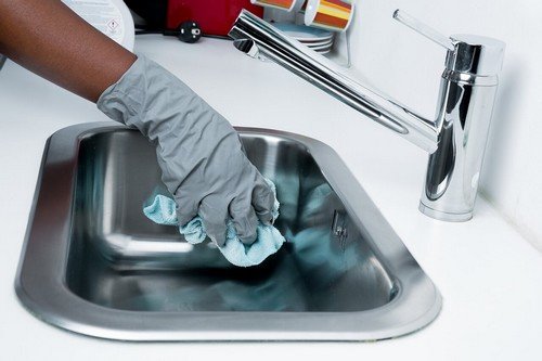 Lavabo e gli oggetti più sporchi in casa