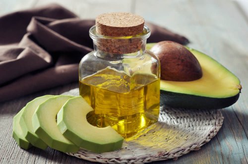 Rimedi per la sindrome del tunnel carpale: olio di avocato.