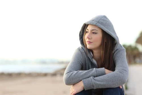Ragazza al mare