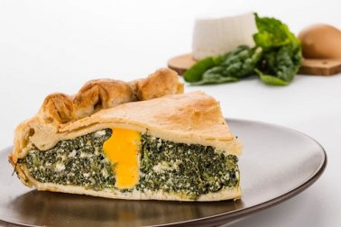 Torta salata di spinaci e bietole: ecco come prepararla