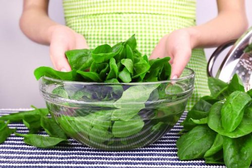 Verdura a foglia verde
