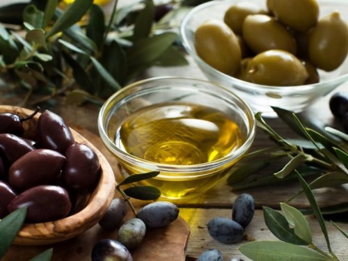 Maschere con olio di oliva