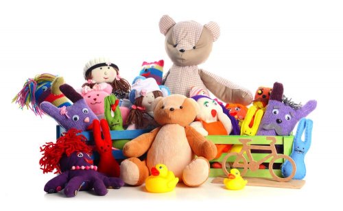 Peluche, bambole e giocattoli