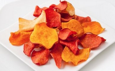 Come preparare chips di melanzane e altre verdure
