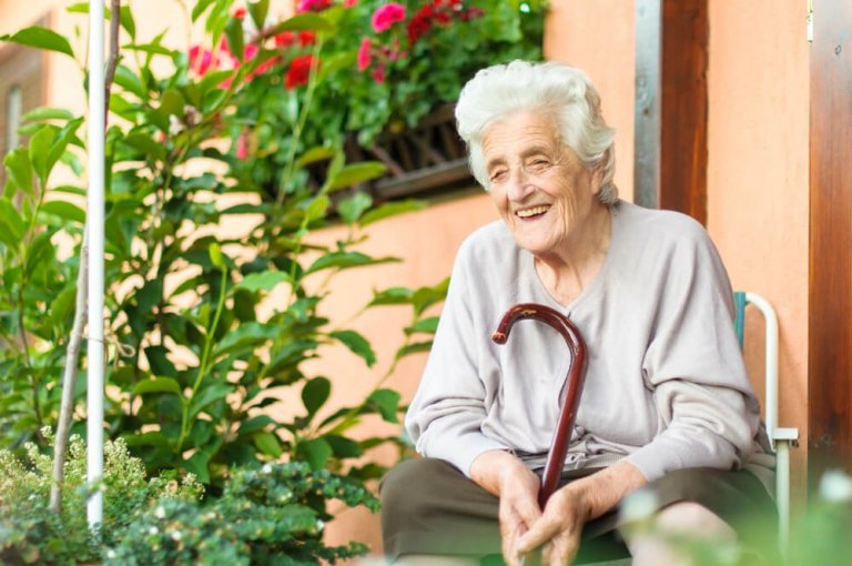 Anziani malati, consigli per aiutarli
