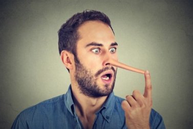 Riconoscere un bugiardo grazie al linguaggio corporeo