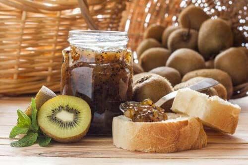 Marmellata di kiwi