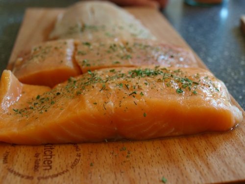 Salmone con spezie