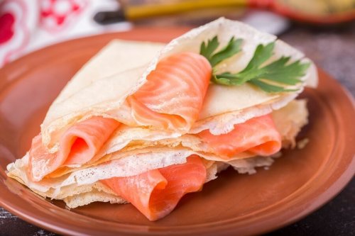 Blinis con salmone affumicato