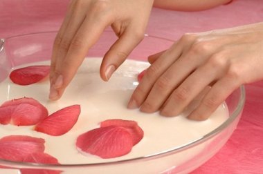 Cura delle mani e dei piedi: esfoliazione e idratazione
