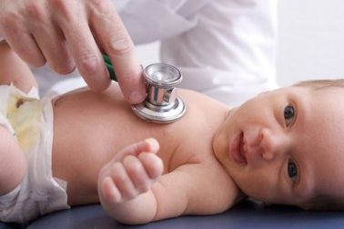 Prevenire la sepsi neonatale: sintomi e trattamenti