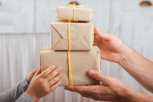 Confezioni regalo di cartone