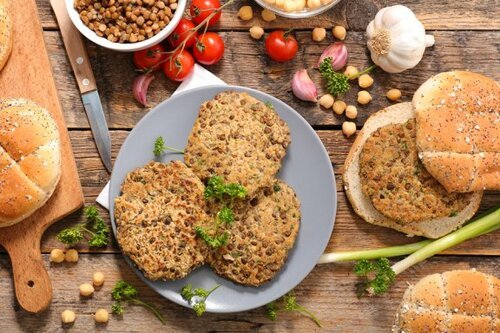 Hamburger vegetali di lenticchie e funghi