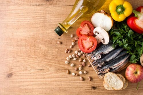 La dieta mediterranea: i 10 alimenti alla base