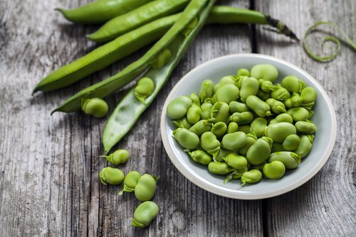 I legumi che aiutano a dimagrire, le fave