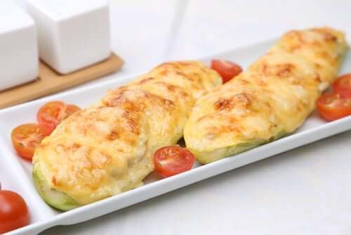 Zucchine ripiene di verdure