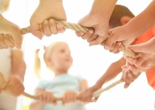 Gioco cooperativo: 5 grandi benefici per i bambini