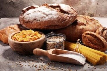 Ridurre i carboidrati nella dieta: 6 trucchi