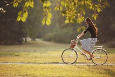 Andare in bici: 4 benefici di montare in sella