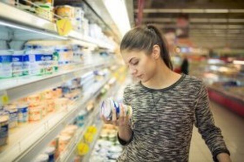 Allergia agli additivi alimentari: sintomi e trattamento