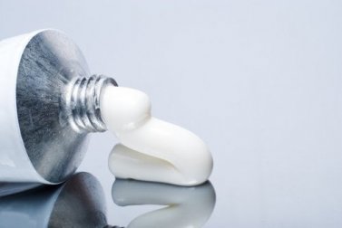 Canesten: usi ed effetti collaterali