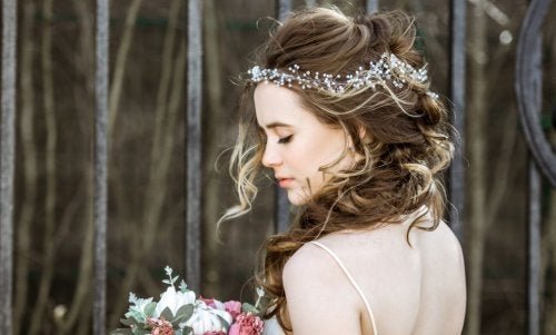 Le migliori acconciatura da sposa, capelli sciolti